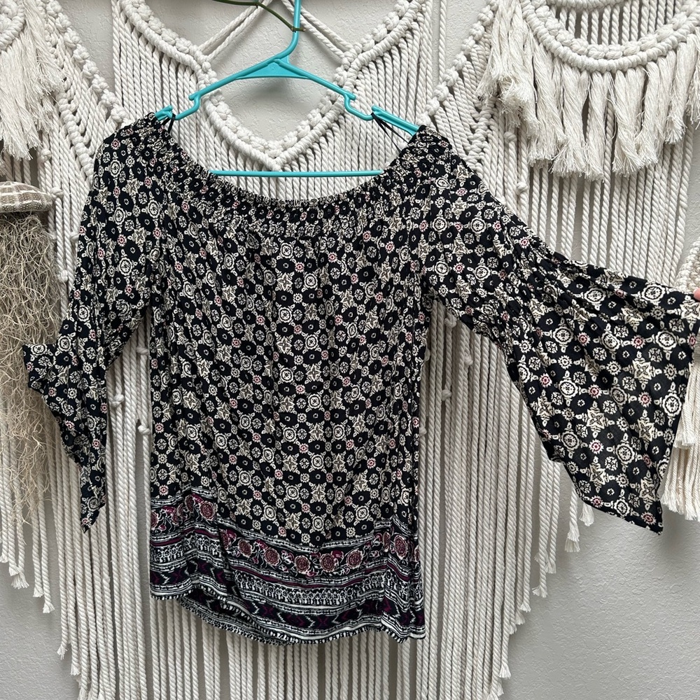 Express Black Floral Off-Shoulder Bell Sleeve Blouse